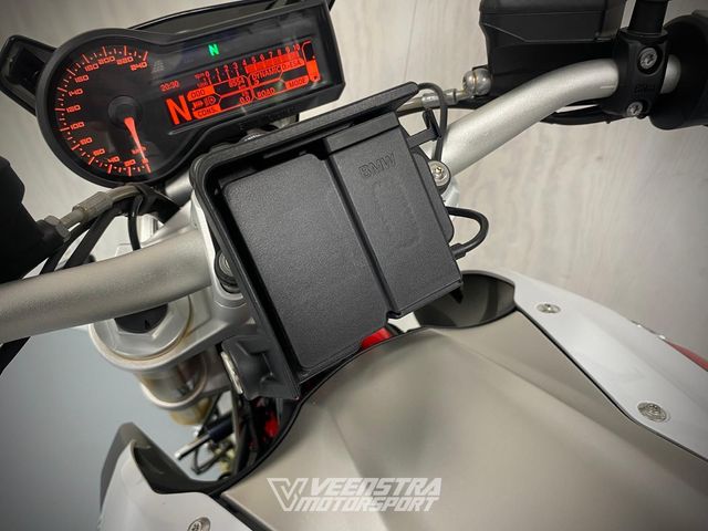 bmw - r-1200-r-abs