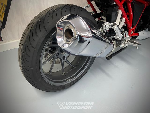bmw - r-1200-r-abs