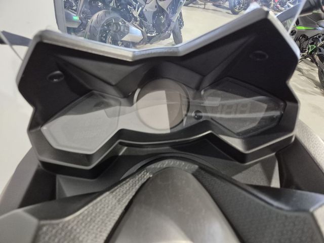 kymco - ak-550