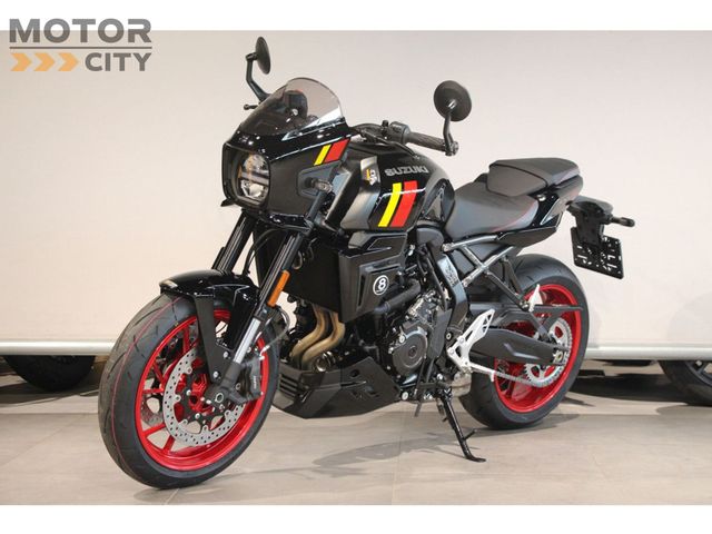 suzuki - gsx-8tt