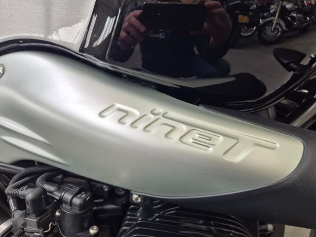 bmw - r-nine-t