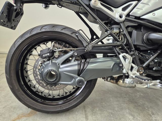 bmw - r-nine-t