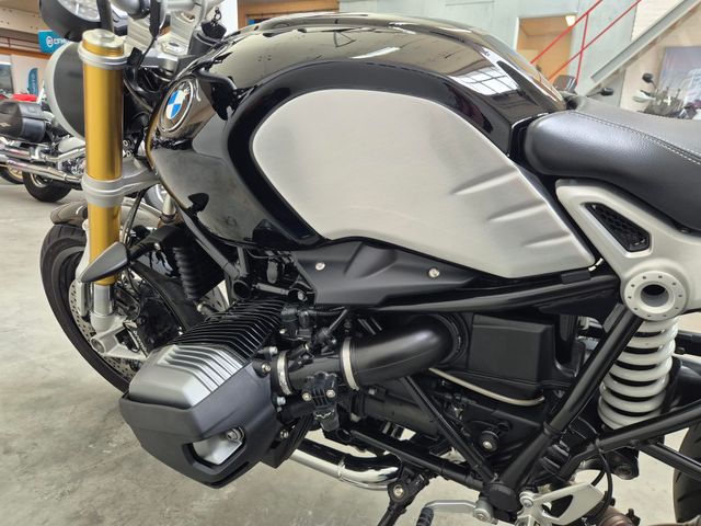 bmw - r-nine-t
