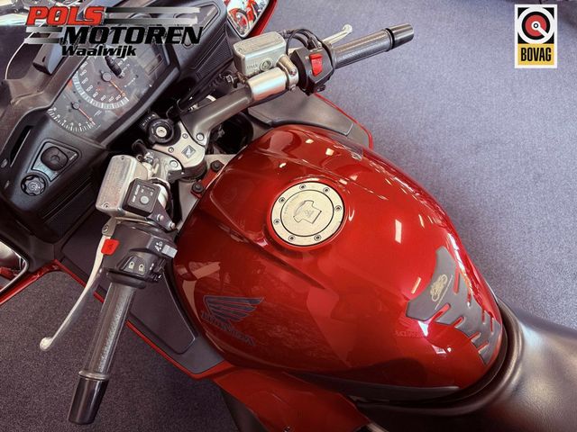 honda - st-1300-pan-european-abs