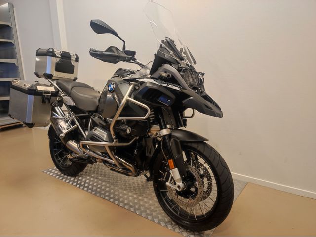 bmw - r-1200-gs-adventure-triple-black