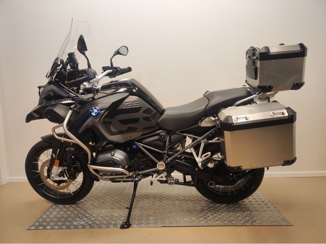 bmw - r-1200-gs-adventure-triple-black