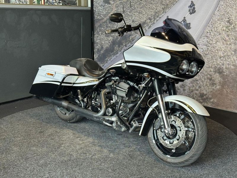Harley-Davidson CVO Road Glide 2012 occasion