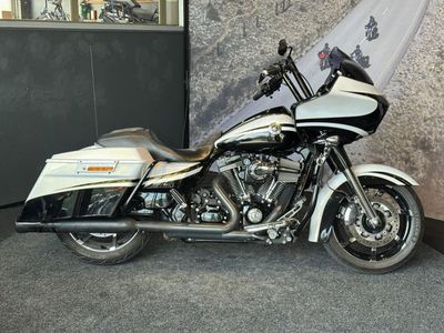 HARLEY-DAVIDSON ROAD GLIDE CVO – foto 2