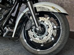 Harley-Davidson CVO Road Glide 2012 occasion – foto 4 van 12