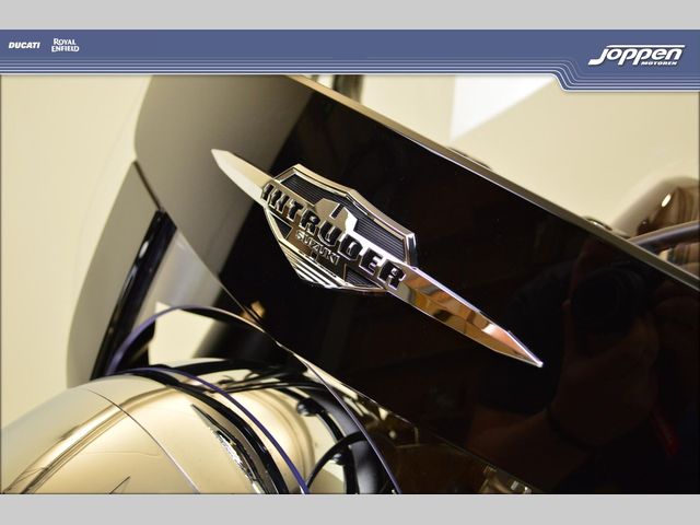 suzuki - c-1500-lc-intruder