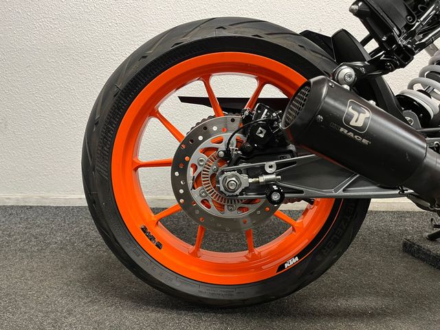 ktm - 390-duke