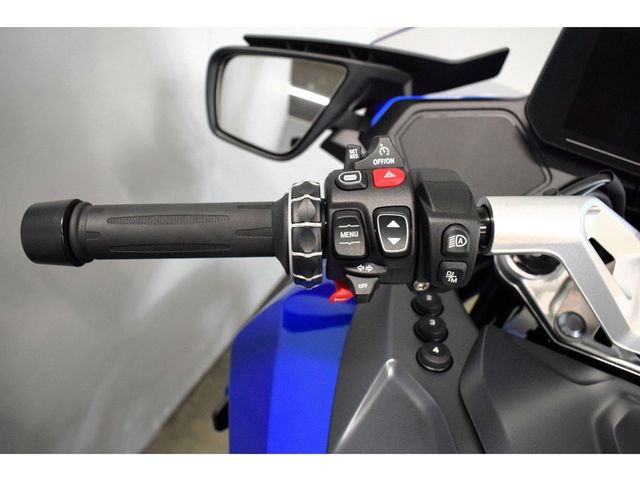 bmw - r-1300-rt