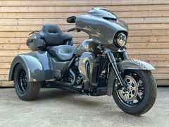 HARLEY-DAVIDSON TRI GLIDE ULTRA CLASSIC FLHTCUTG