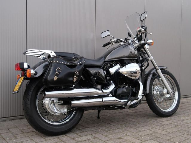 honda - vt-750-s-shadow