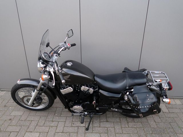 honda - vt-750-s-shadow