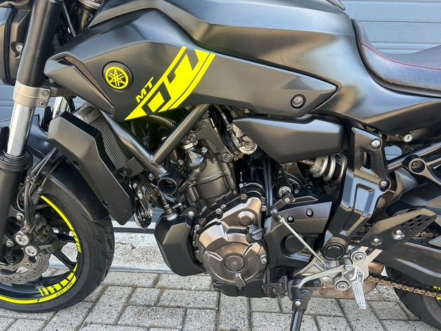 yamaha - mt-07-abs