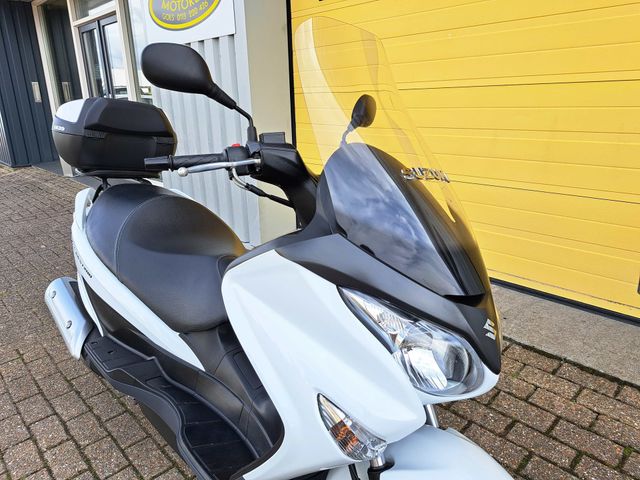 suzuki - uh-200