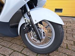 Suzuki UH 200 Burgman 2015 occasion – foto 5 van 17