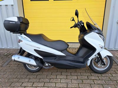 SUZUKI UH 200 – foto 2