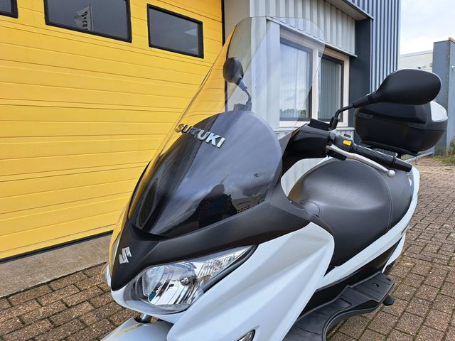 suzuki - uh-200