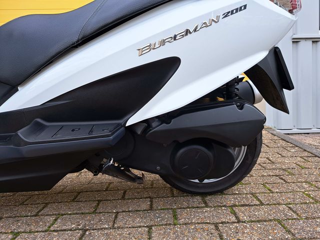 suzuki - uh-200