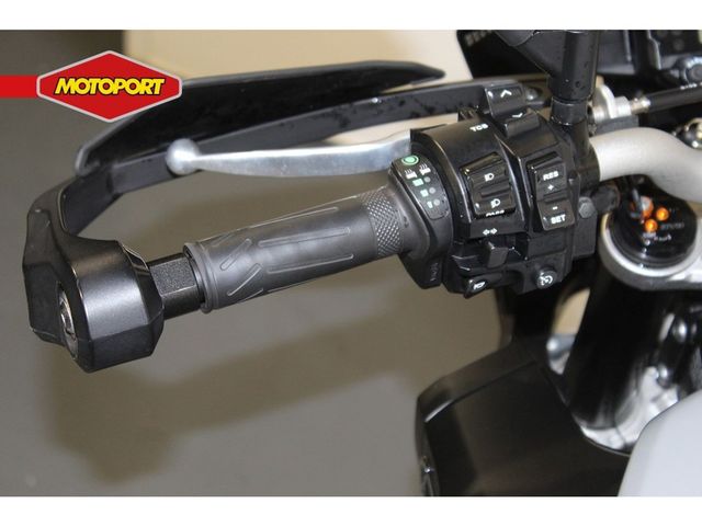 yamaha - mt-10-tourer-edition