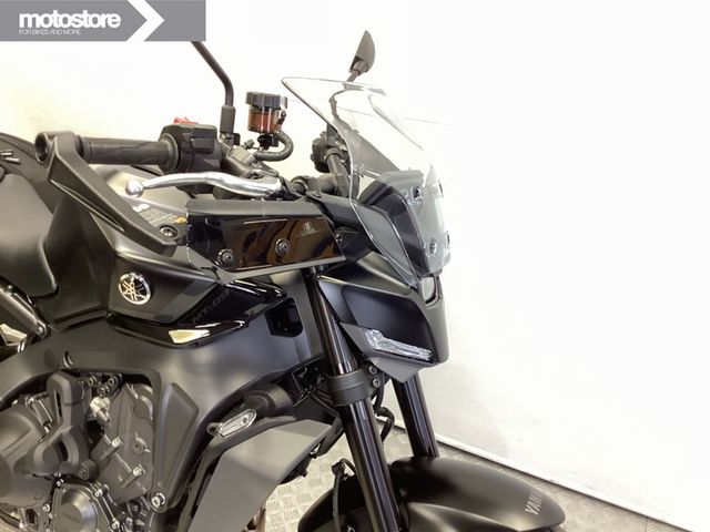 yamaha - mt-09-y-amt