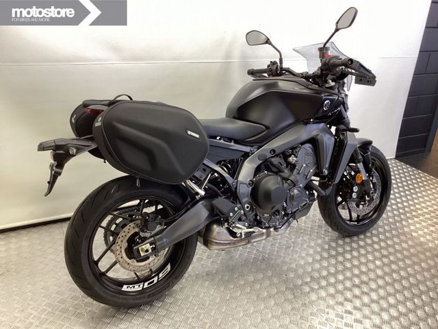 yamaha - mt-09-y-amt