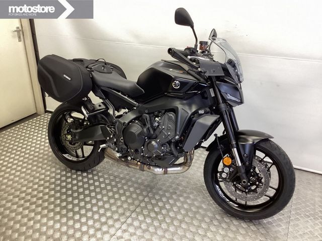 yamaha - mt-09-y-amt
