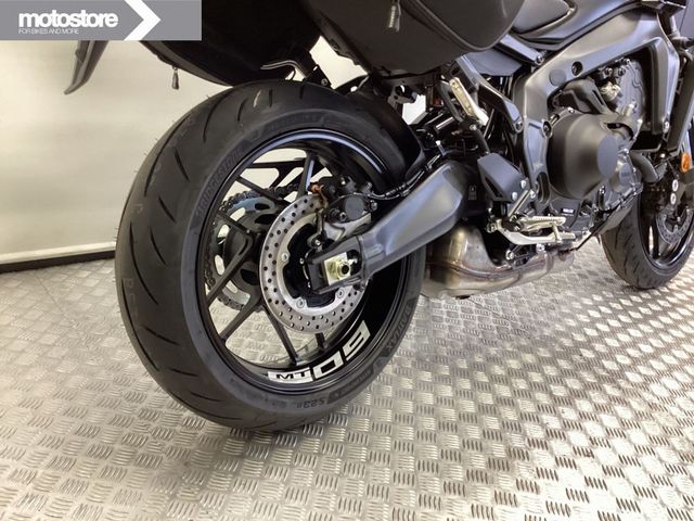 yamaha - mt-09-y-amt
