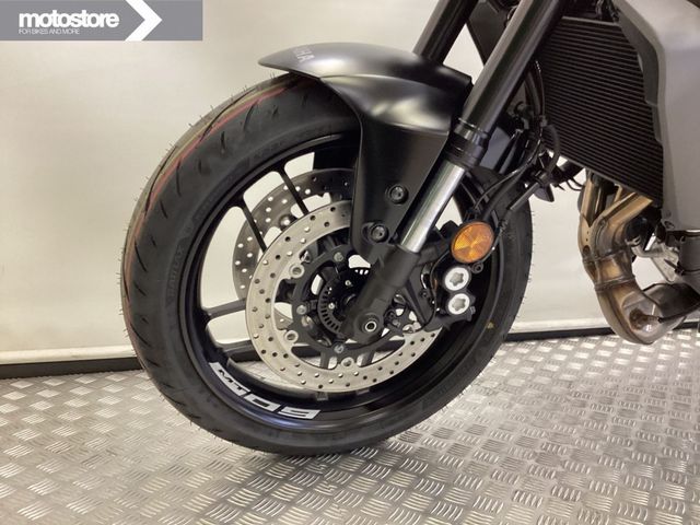 yamaha - mt-09-y-amt