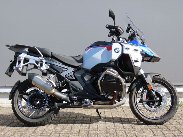 bmw - r-1300-gs-adventure