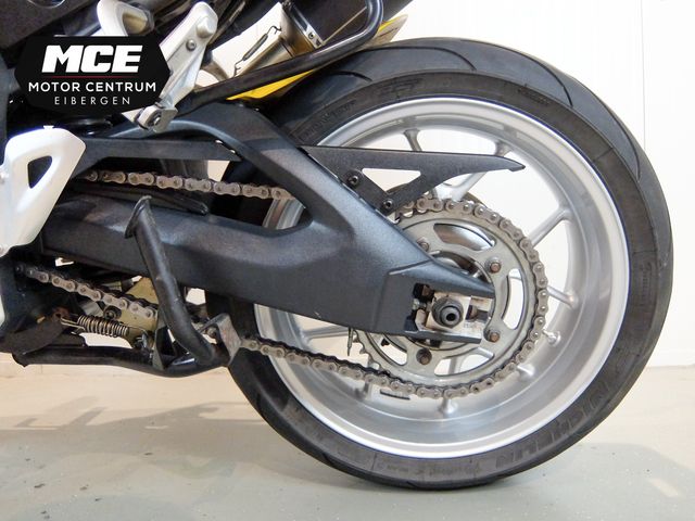 triumph - tiger-1050