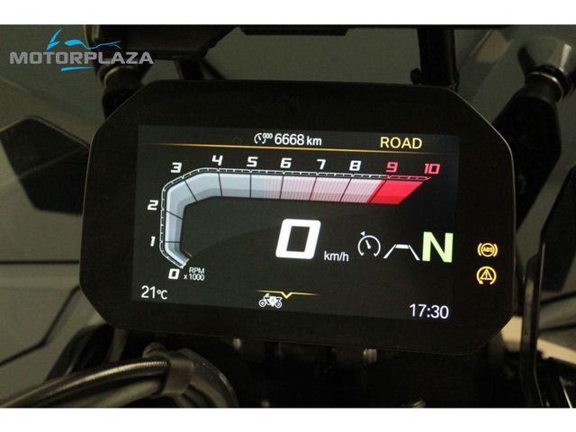 bmw - r-1300-gs-adventure