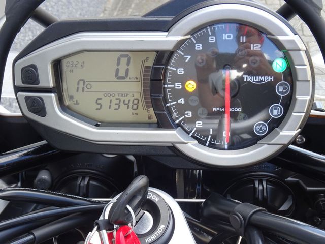 triumph - tiger-explorer
