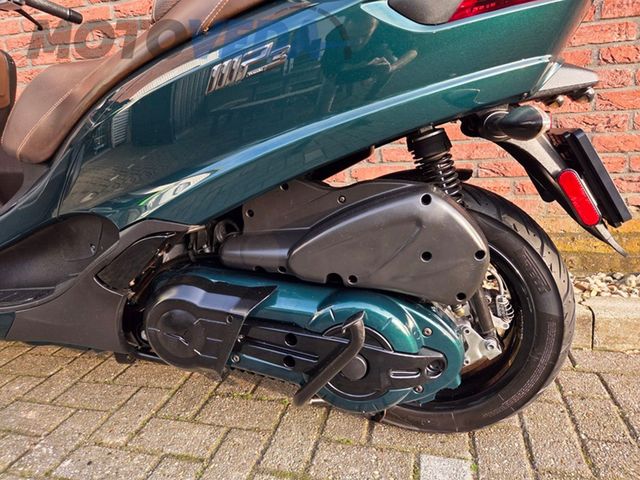 piaggio - mp3-500-lt-sport