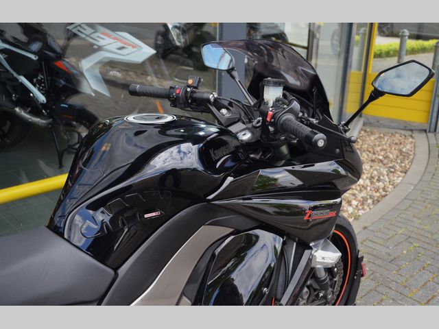 kawasaki - z-1000-sx-abs