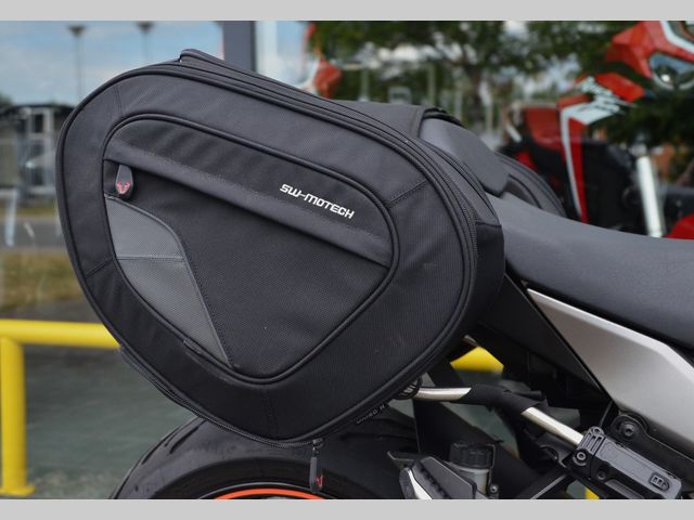 kawasaki - z-1000-sx-abs