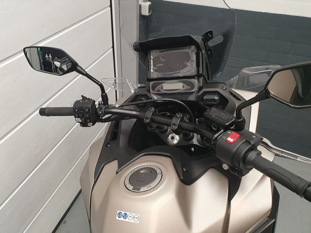 honda - nt-1100