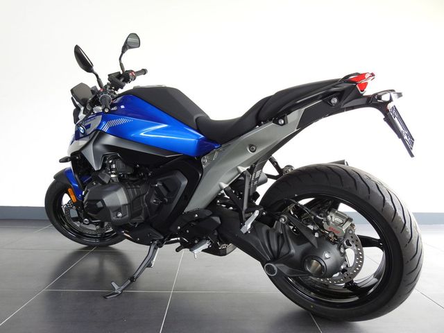 bmw - r-1300-r