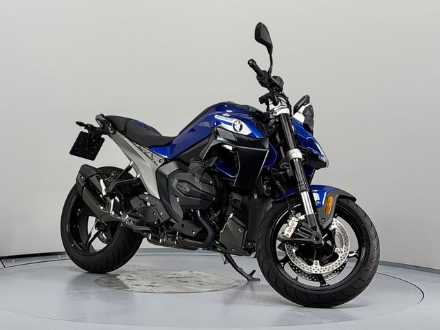 bmw - r-1300-r
