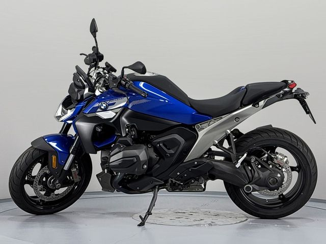 bmw - r-1300-r