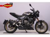 TRIUMPH TRIDENT 800
