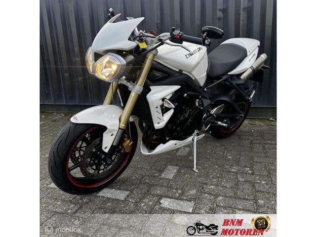 triumph - street-triple