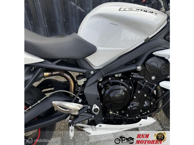 triumph - street-triple