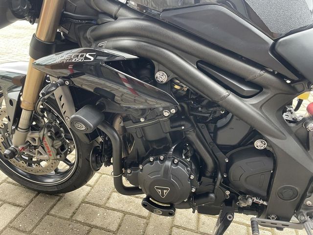 triumph - speed-triple-s