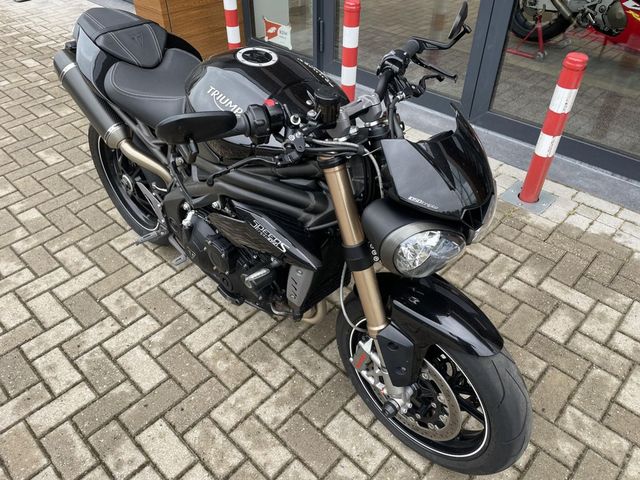 triumph - speed-triple-s