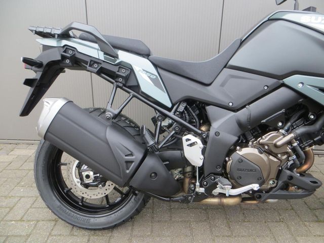 suzuki - v-strom-1050