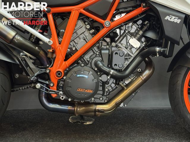 ktm - 1290-super-duke-r