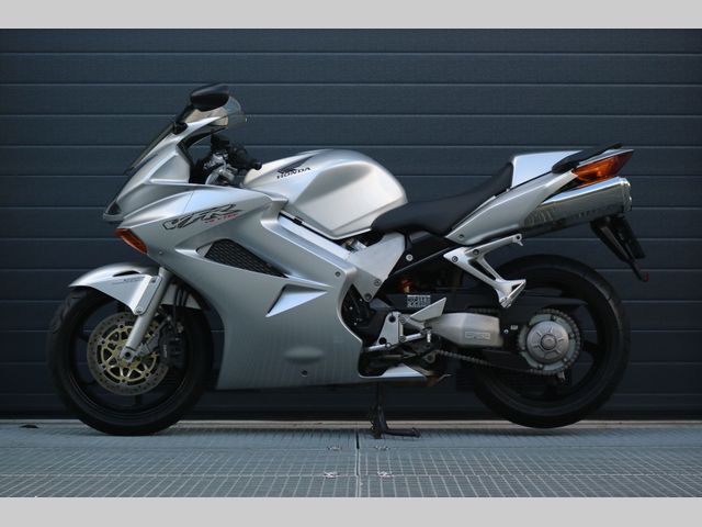 honda - vfr-800-fi